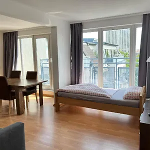  Apartment Lea Zoo Panoramablick Mit Terasse